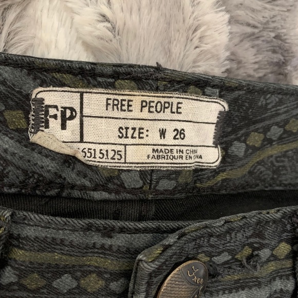 Free People jeans...size 26 - Picture 4 of 5